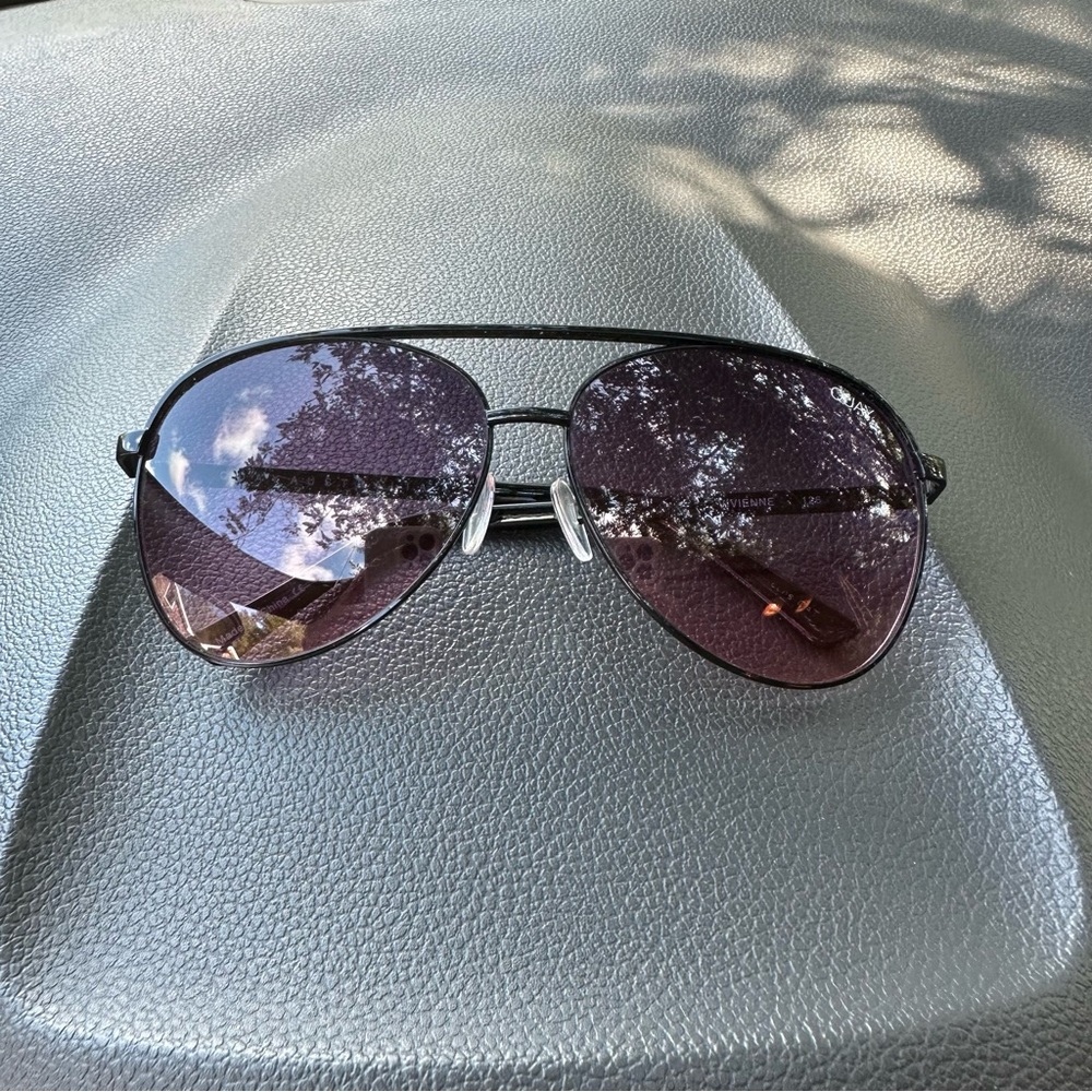 Quay Australia Vivienne Sunglasses